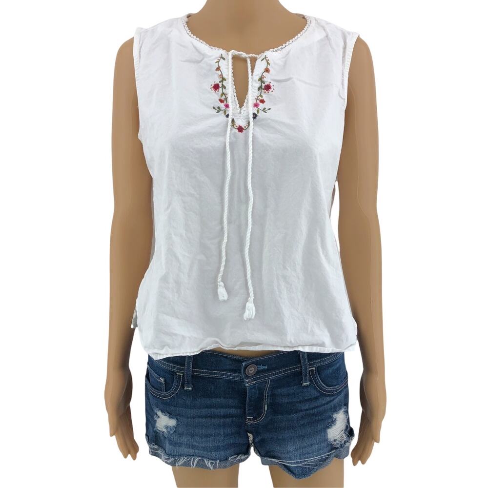 Solutions MEDIUM VINTAGE Women's White Floral Embroidered Boho Hippie Split Neck